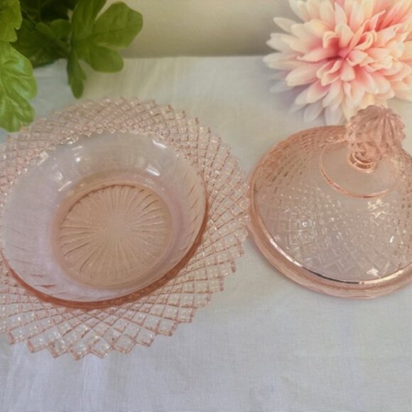 Vintage Anchor Hocking Miss America Pink Depression Glass Covered Dish - Picture 5 of 5